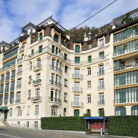 Eleve Collection - Riviera Escape Territet