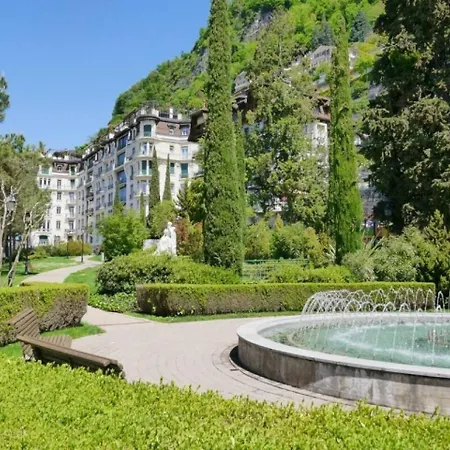 Eleve Collection - Riviera Escape * Territet