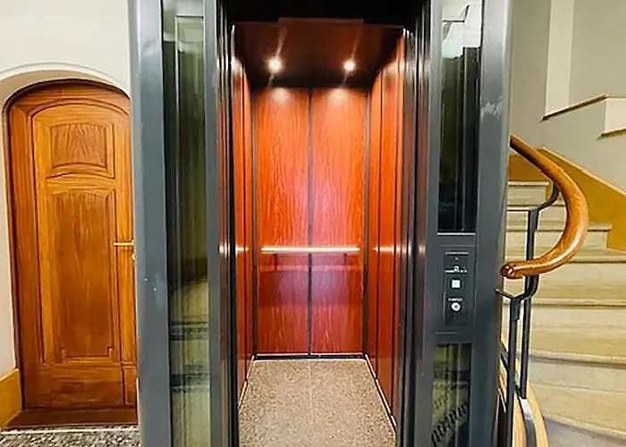 Eleve Collection - Riviera Escape Territet