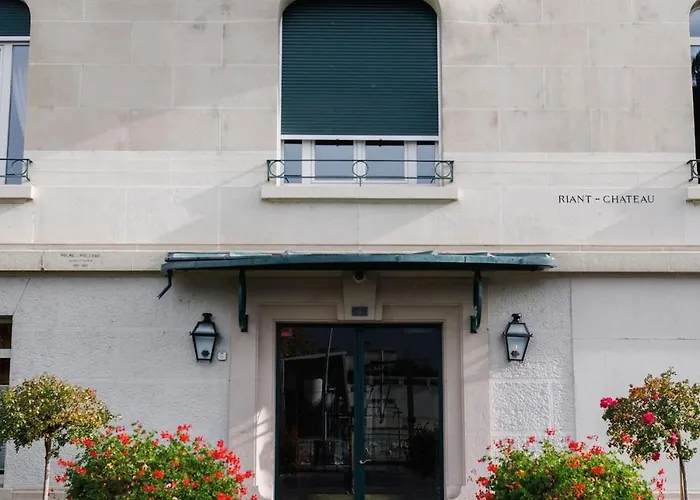 Eleve Collection - Riviera Escape Apartment Territet