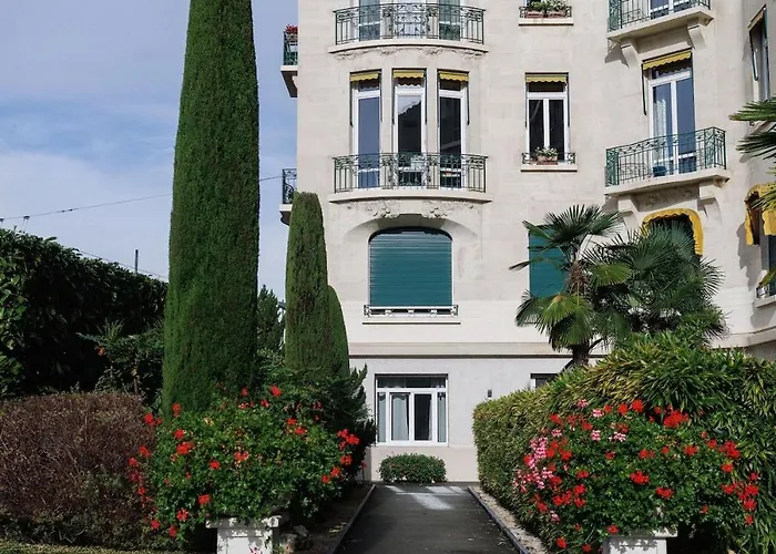 Eleve Collection - Riviera Escape * Territet