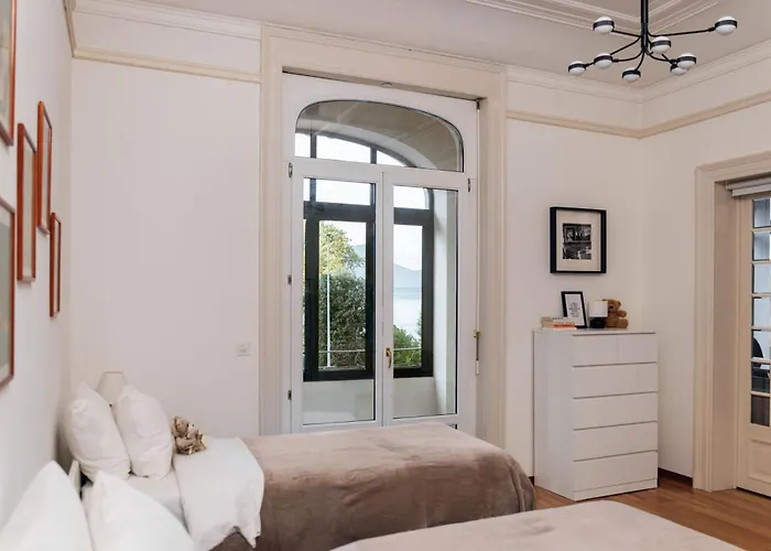 Eleve Collection - Riviera Escape * Territet