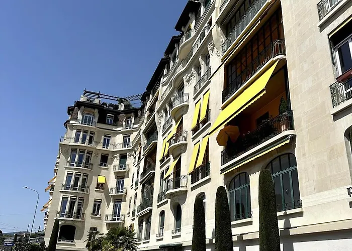 Eleve Collection - Riviera Escape *