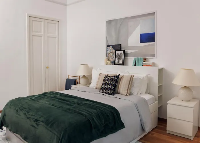 Eleve Collection - Riviera Escape *