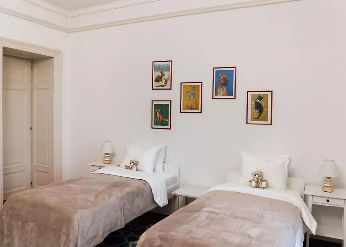 Eleve Collection - Riviera Escape Territet