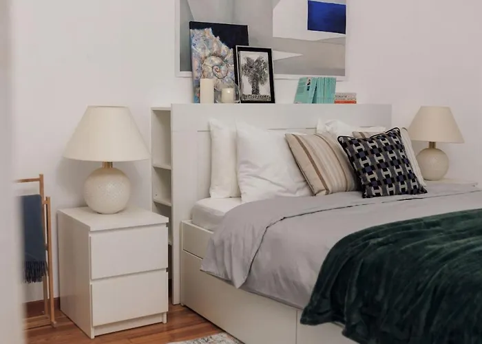 Eleve Collection - Riviera Escape * Territet